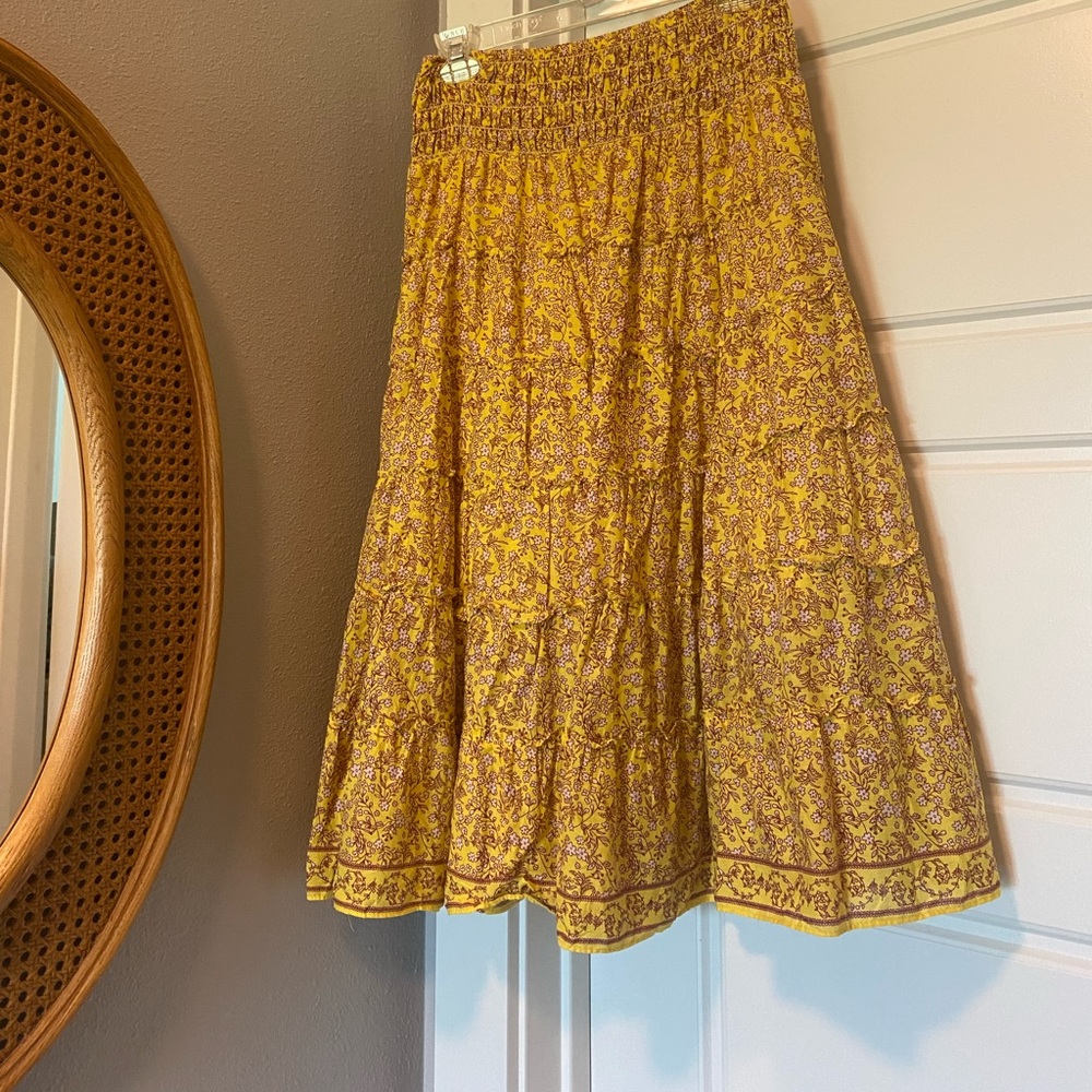 MAX STUDIO Yellow Midi Skirt